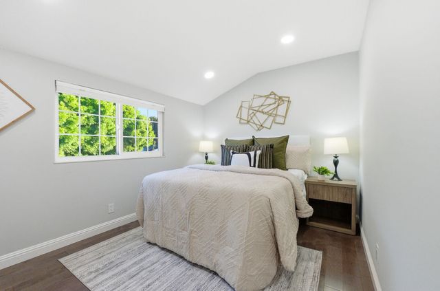 7728 Hazelnut Dr, Newark, CA 94560