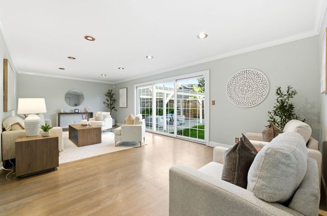 7728 Hazelnut Dr, Newark, CA 94560