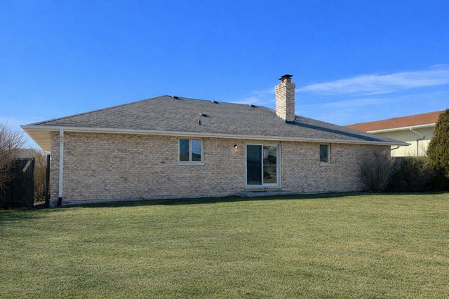 16021 91st Avenue, Orland Hills, IL 60487