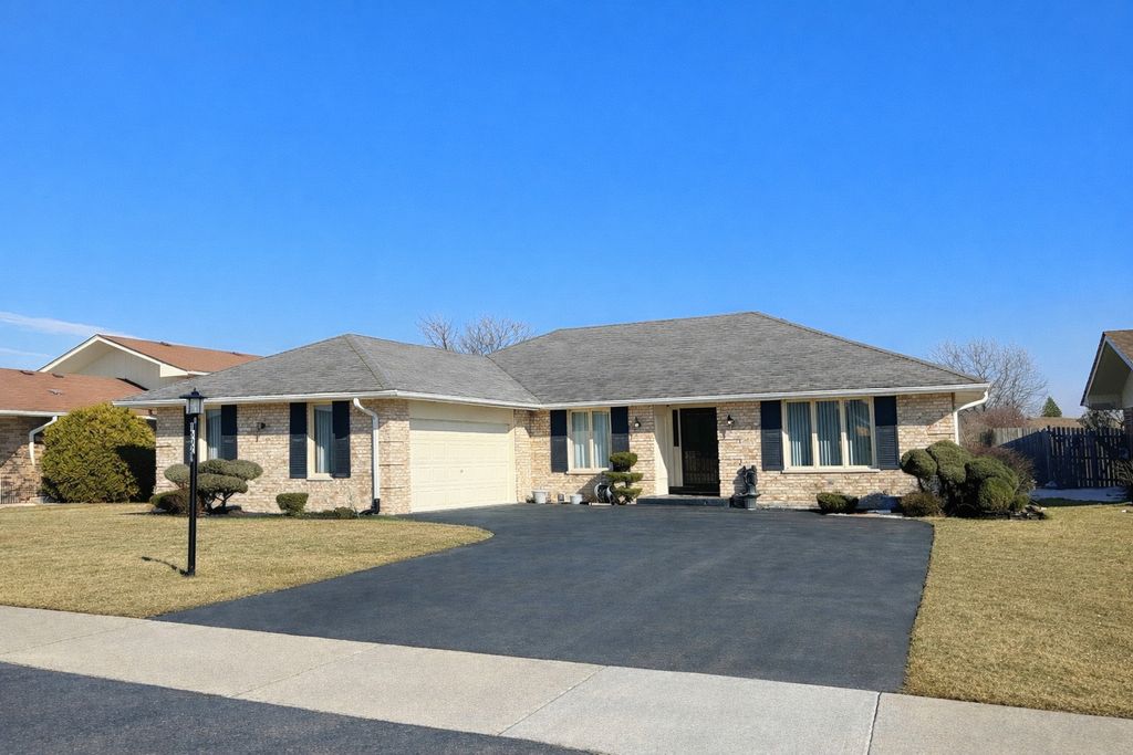 16021 91st Avenue, Orland Hills, IL 60487