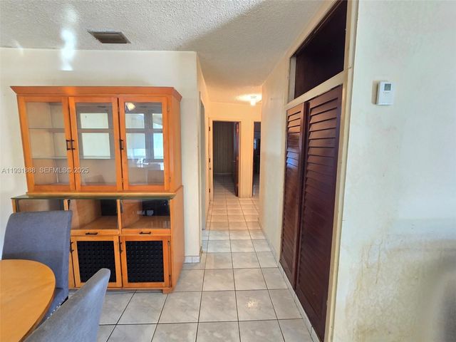 571 E 54th St, Hialeah, FL 33013