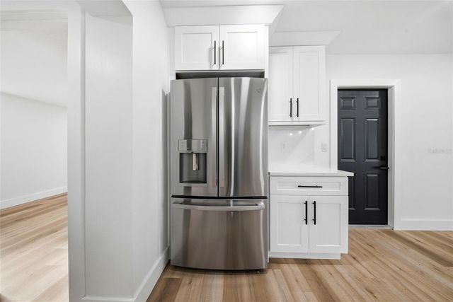 4327 59 STREET N, St Petersburg, FL 33709