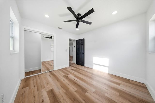 4327 59 STREET N, St Petersburg, FL 33709