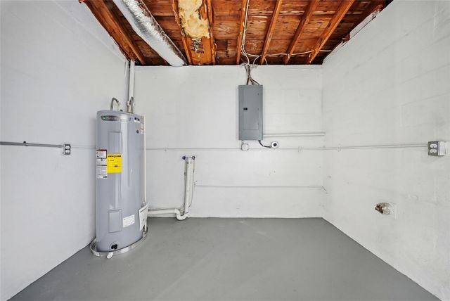 4327 59 STREET N, St Petersburg, FL 33709