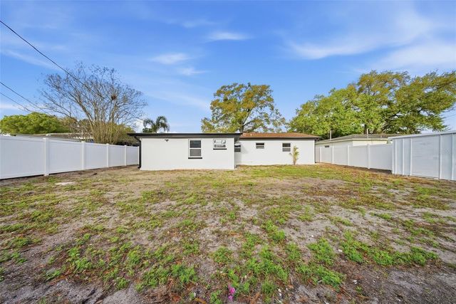 4327 59 STREET N, St Petersburg, FL 33709