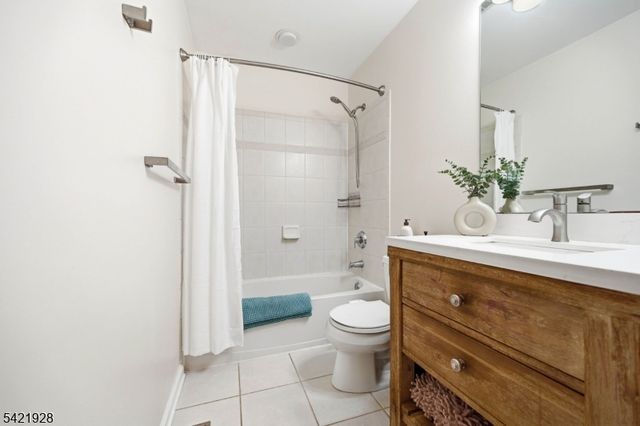 123 Barclay Drive, Nutley Twp., NJ 07110