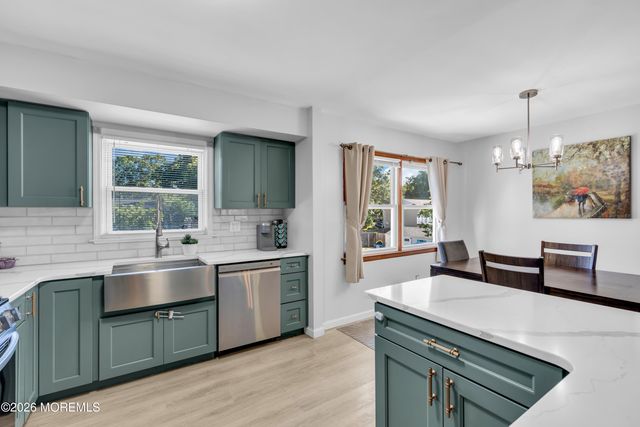 250 Point Pleasant Avenue, Bayville, NJ 08721