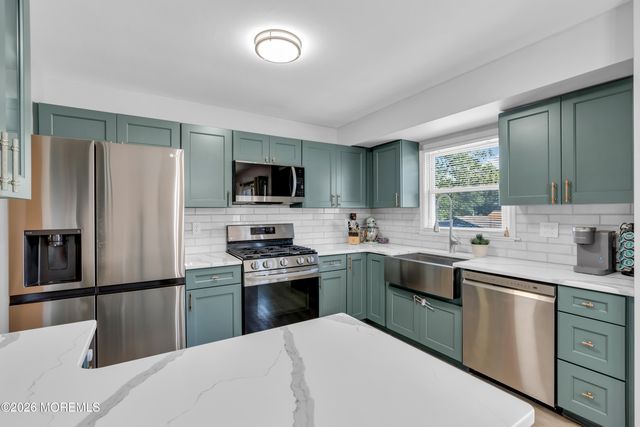 250 Point Pleasant Avenue, Bayville, NJ 08721