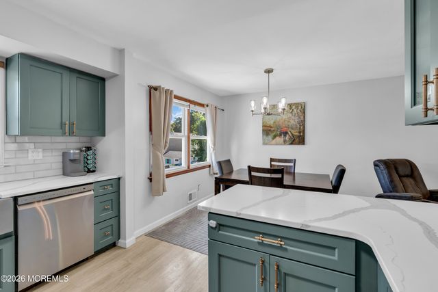 250 Point Pleasant Avenue, Bayville, NJ 08721
