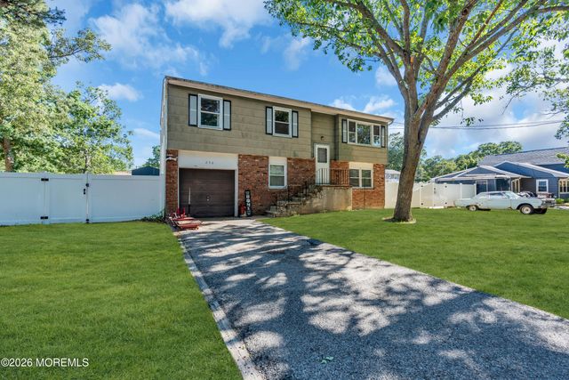 250 Point Pleasant Avenue, Bayville, NJ 08721