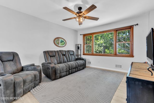 250 Point Pleasant Avenue, Bayville, NJ 08721