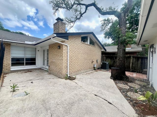 11119 Whisper Valley St, San Antonio, TX 78230