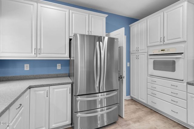 104 Greenside Lane, Sanford, NC 27332