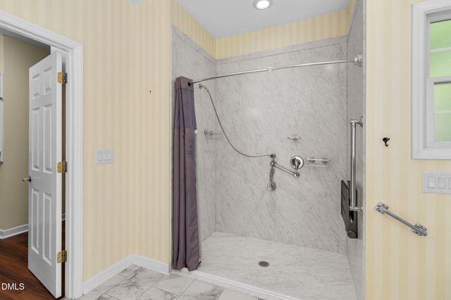 104 Greenside Lane, Sanford, NC 27332