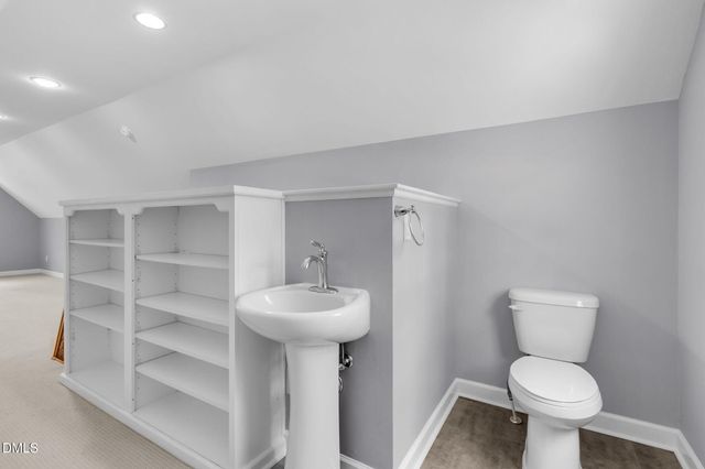 104 Greenside Lane, Sanford, NC 27332