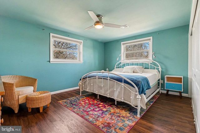 303 S MARKET ST, Mount Joy, PA 17552