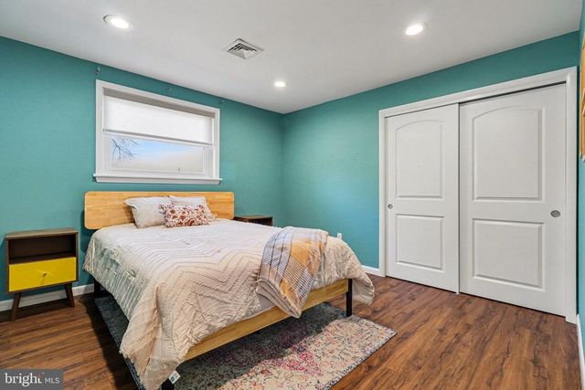 303 S MARKET ST, Mount Joy, PA 17552