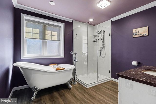 303 S MARKET ST, Mount Joy, PA 17552