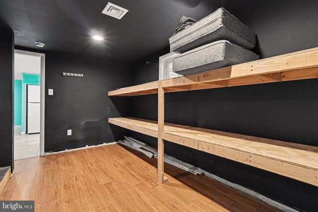 303 S MARKET ST, Mount Joy, PA 17552