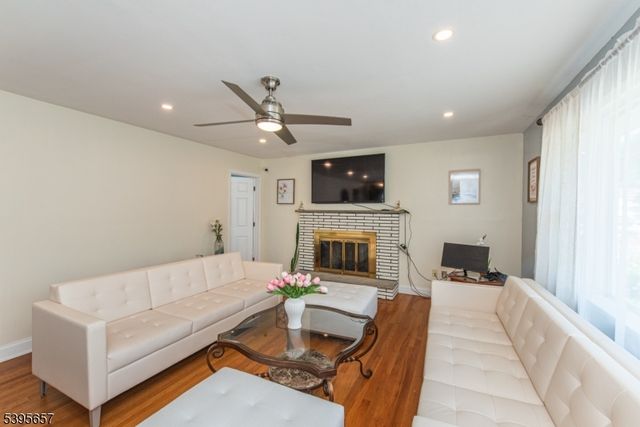 109 Mount Arlington Blvd, Roxbury Twp., NJ 07850