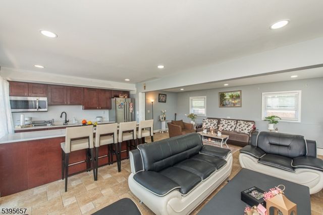 109 Mount Arlington Blvd, Roxbury Twp., NJ 07850