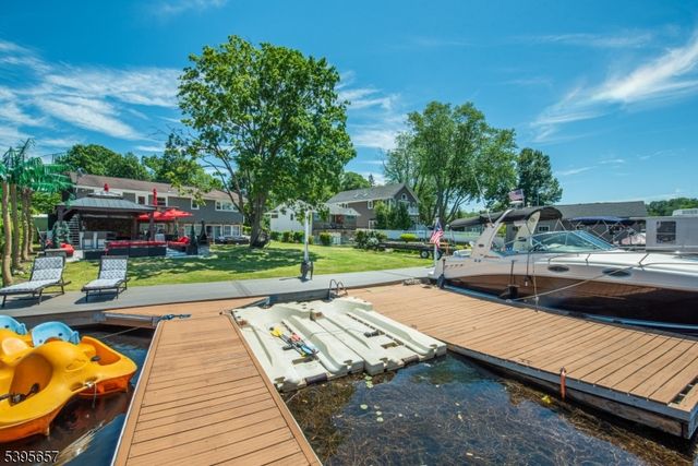 109 Mount Arlington Blvd, Roxbury Twp., NJ 07850