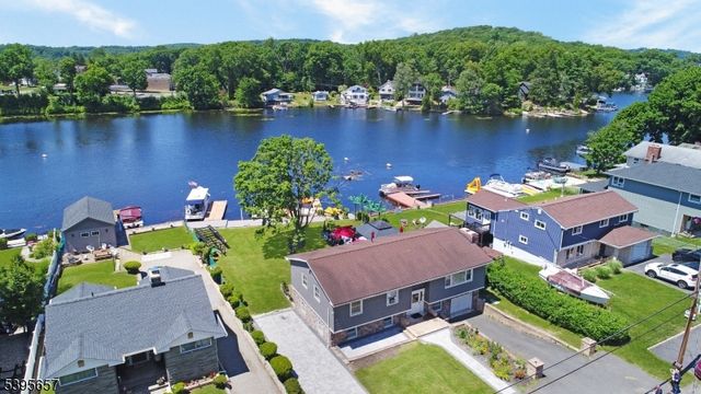 109 Mount Arlington Blvd, Roxbury Twp., NJ 07850