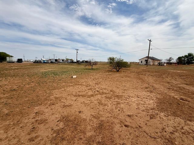 2833 E 53rd Street, Lubbock, TX 79404