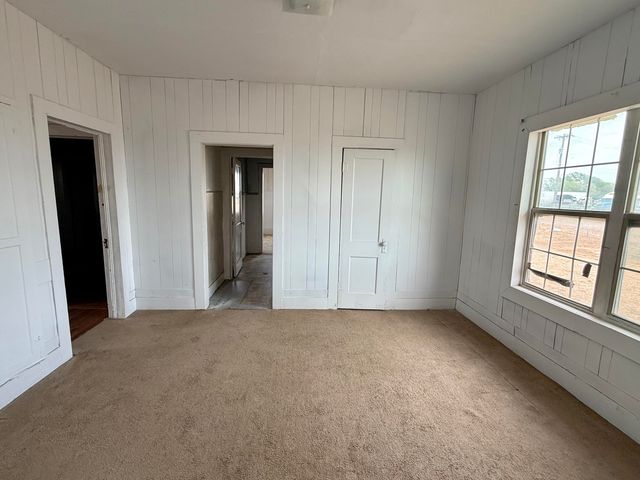 2833 E 53rd Street, Lubbock, TX 79404