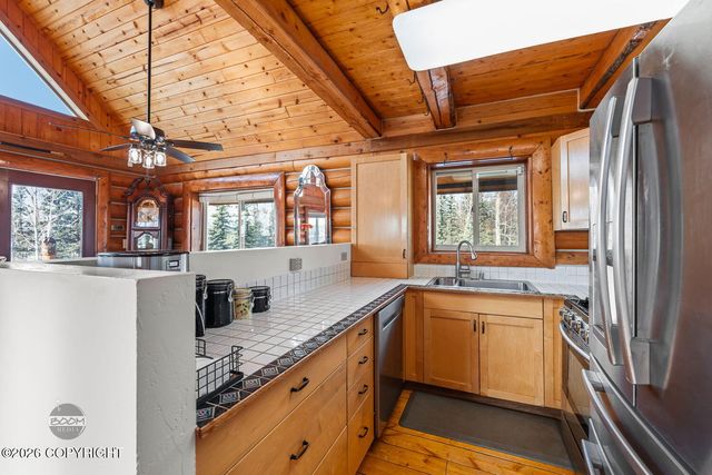 4800 N Slumber Drive, Palmer, AK 99645