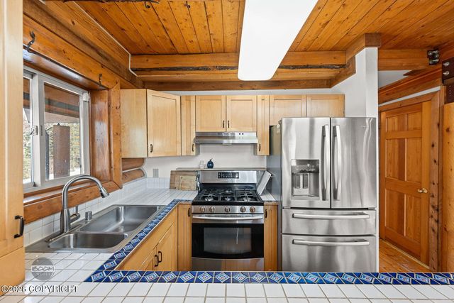 4800 N Slumber Drive, Palmer, AK 99645