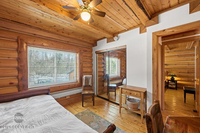 4800 N Slumber Drive, Palmer, AK 99645