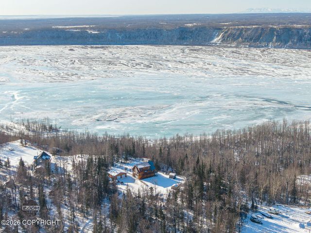 4800 N Slumber Drive, Palmer, AK 99645