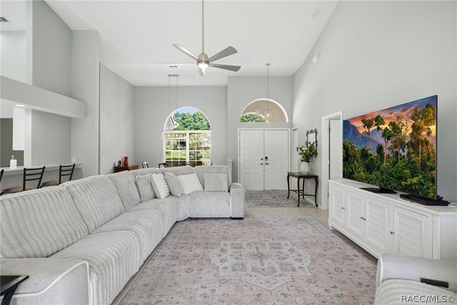 114 W Mickey Mantle Path, Hernando, FL 34442