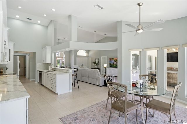 114 W Mickey Mantle Path, Hernando, FL 34442