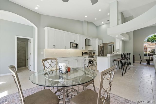 114 W Mickey Mantle Path, Hernando, FL 34442