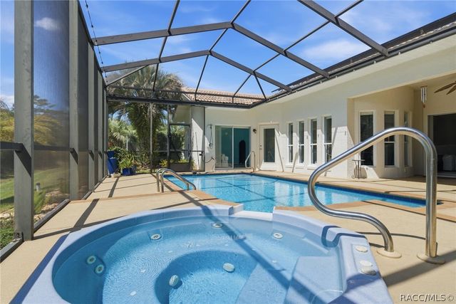 114 W Mickey Mantle Path, Hernando, FL 34442