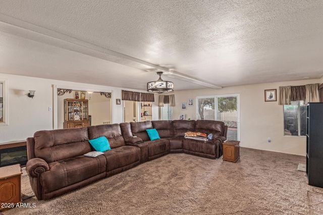 215 N POWER Road 33, Mesa, AZ 85205