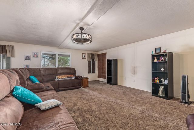 215 N POWER Road 33, Mesa, AZ 85205