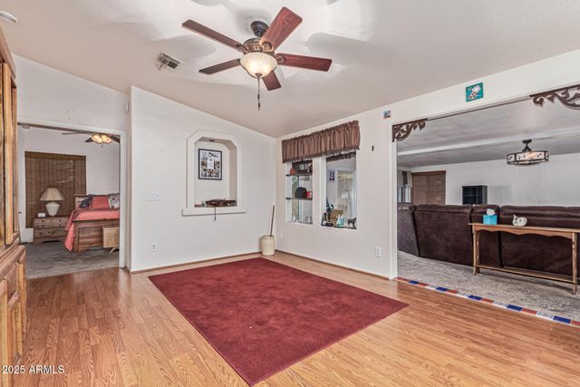 215 N POWER Road 33, Mesa, AZ 85205