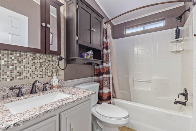 215 N POWER Road 33, Mesa, AZ 85205