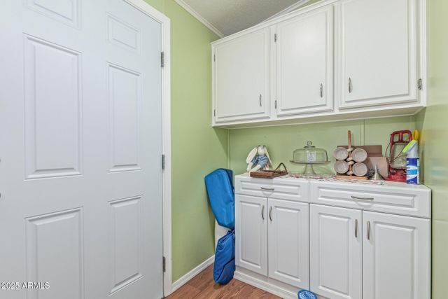 215 N POWER Road 33, Mesa, AZ 85205