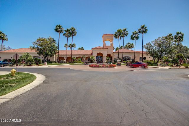 215 N POWER Road 33, Mesa, AZ 85205