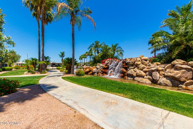 215 N POWER Road 33, Mesa, AZ 85205