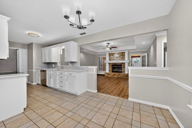 8 Marvin Gardens, Midlothian, TX 76065