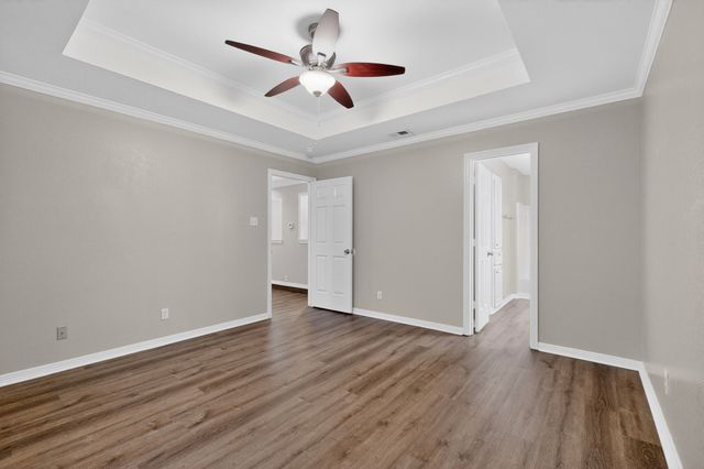 8 Marvin Gardens, Midlothian, TX 76065