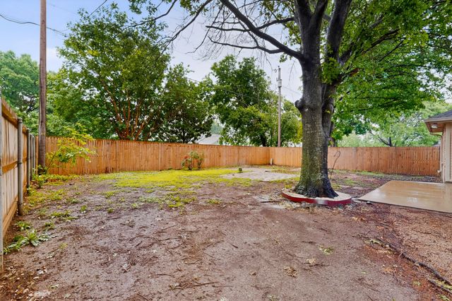 8 Marvin Gardens, Midlothian, TX 76065