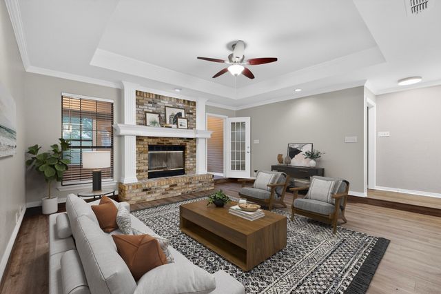 8 Marvin Gardens, Midlothian, TX 76065