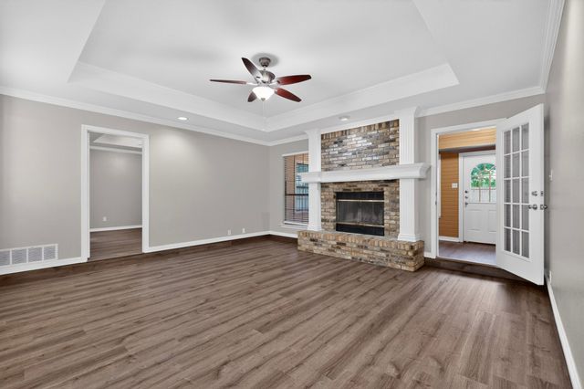 8 Marvin Gardens, Midlothian, TX 76065