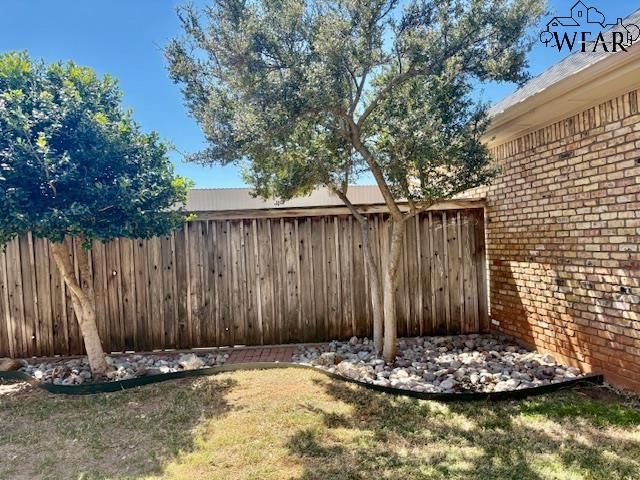 2911 LOMA LINDA LANE, Wichita Falls, TX 76308